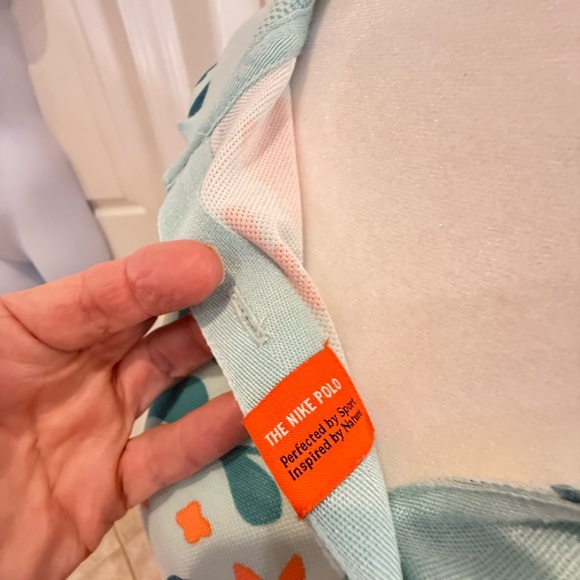 Nike Polo Dri-Fit Women's Crop Golf short- Multicolor Medium - Picture 5 of 7